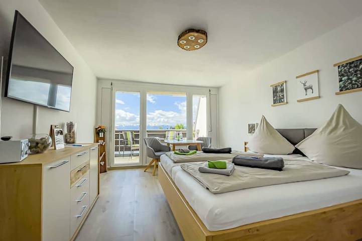 Ferienwohnung für 2 Personen, mit Balkon und Pool sowie Sauna - 1