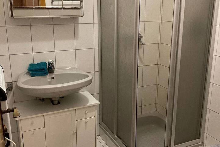Wohnung mit Balkon, Schlafzimmer, Seeblick 11 - Aparthotel Seebrauer am Afritzer in Feld am See, Villach-Land
