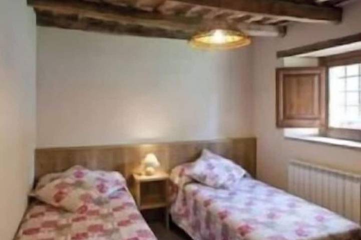 Self catering Mas Quintana de Ciuret for 35 people in Vidrà, Comarques centrals