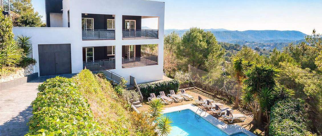 Chalet para 14 personas con piscina in Olivella, Garraf