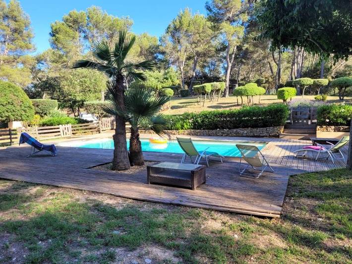 Villa pour 6 personnes, avec jardin et piscine