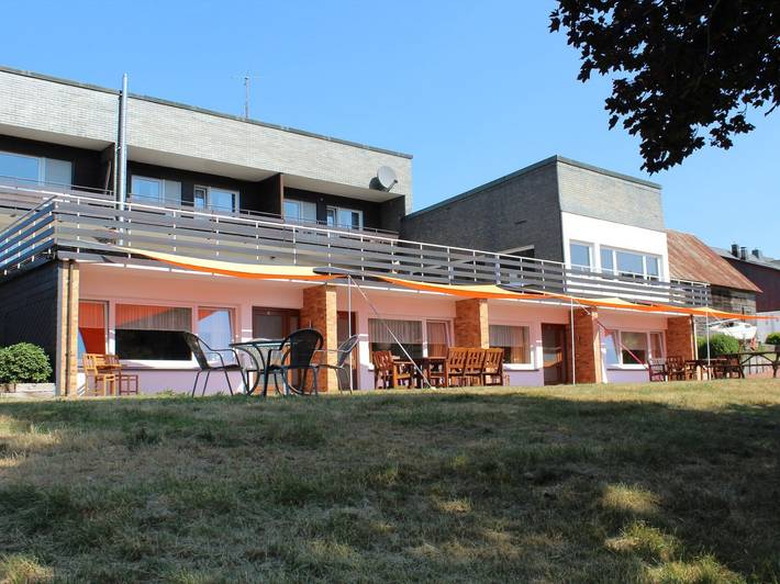 Ferienhaus für 6 Personen, mit Garten und Sauna sowie Terrasse, kinderfreundlich im Sauerland - 3