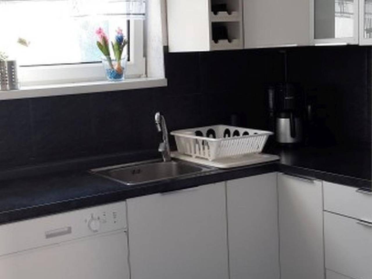 Ganze Wohnung, Apartment 'Städtle-Blick' mit Gemeinschaftsgarten, Balkon und Wlan in Hayingen, Neckar-Alb