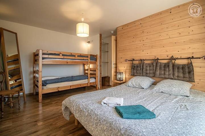 Location de vacances pour 4 personnes, avec terrasse à Le Châtelard - 2