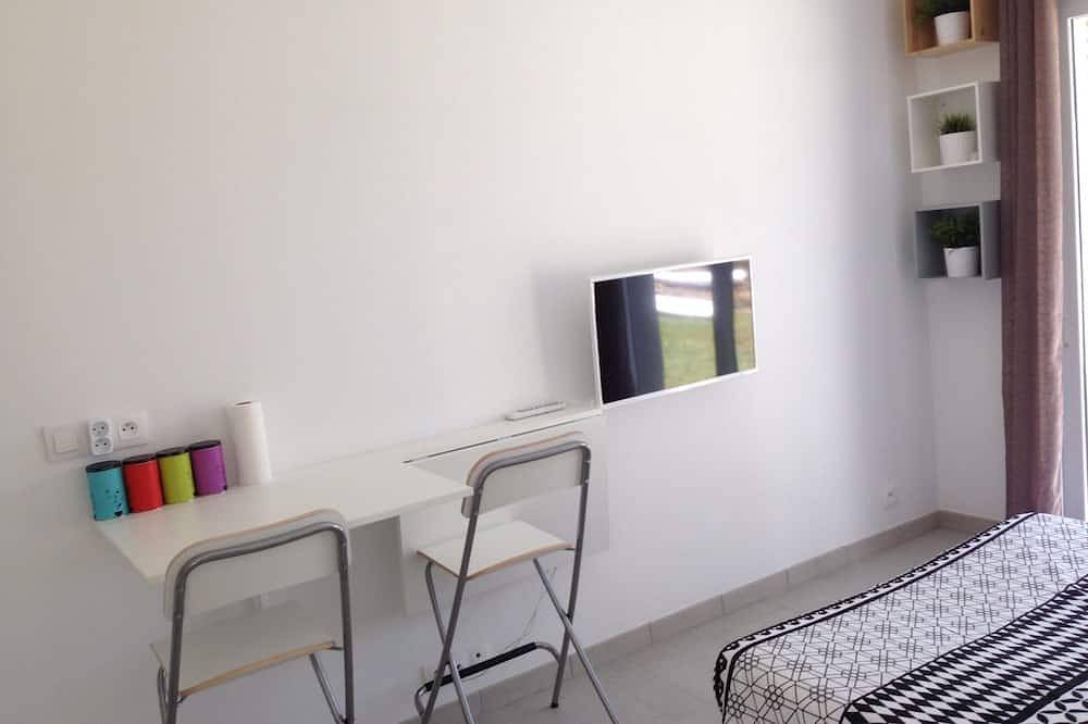 Appartement entier, Studio 20M2 centre ville in Landerneau, Région de Brest