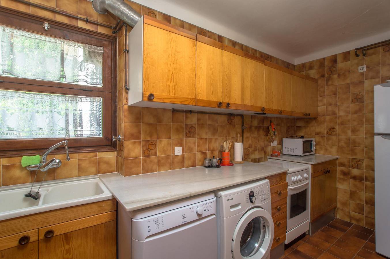 Ganze Wohnung, W-1 Maisonettewohnung mit grosse Terrasse in Calella de Palafrugell, Palafrugell