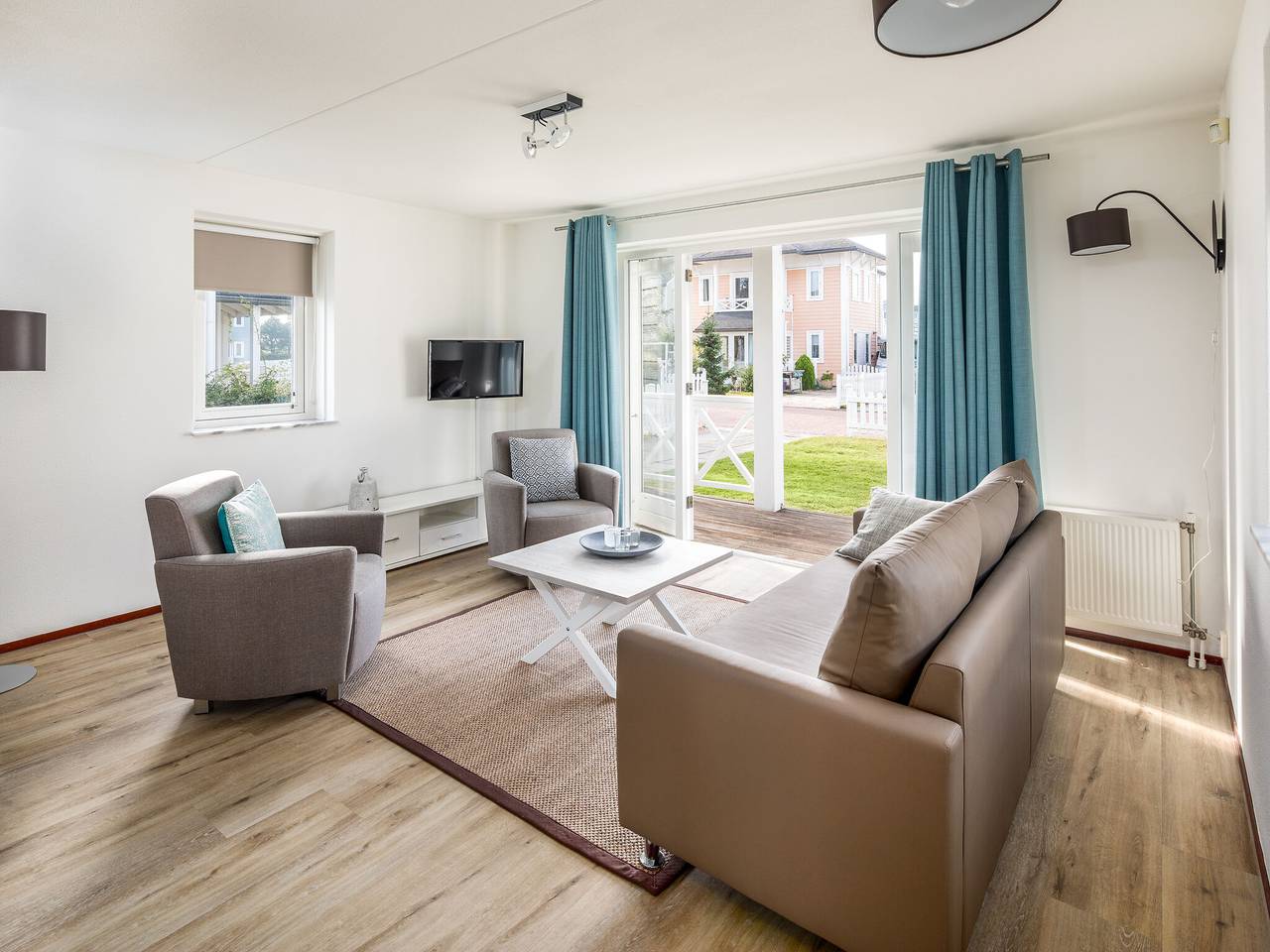 Villa in Hellevoetsluis nahe Nordseestrand in Hellevoetsluis, Niederländische Nordsee