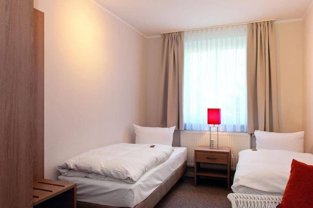 Ganze Wohnung, Ferienwohnung \"Gartenblick\", 2 Schlafräume - Landhaus Weißig in Weißig (Struppen), Struppen