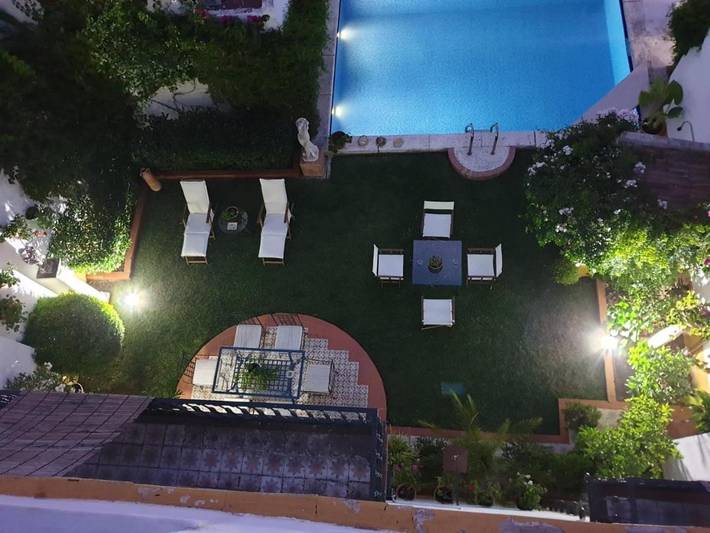 Maison d’hôte pour 3 personnes, avec vue ainsi que piscine et jardin à Palma del Río