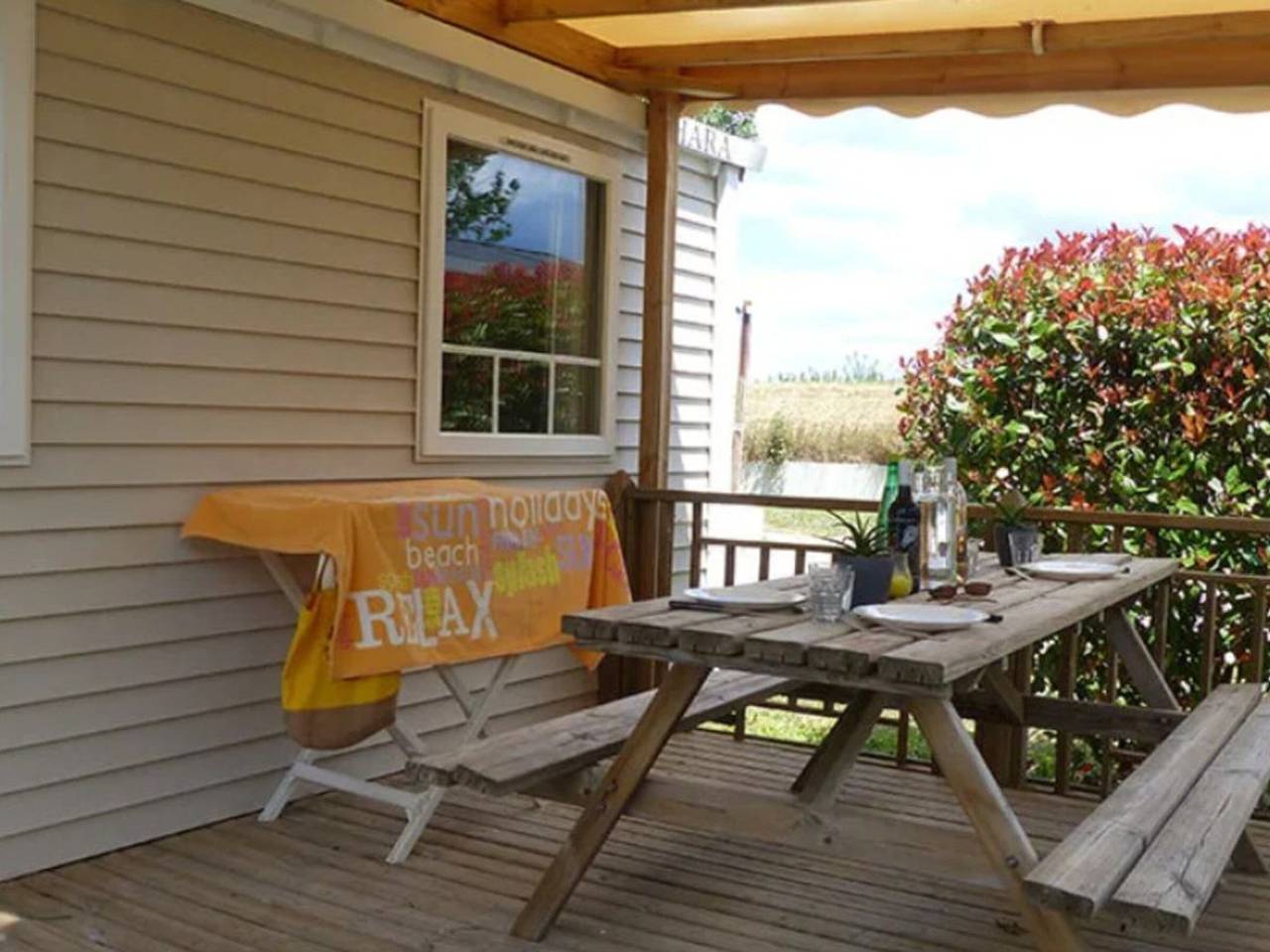 Spacious mobile home - 6 guests in Lattes, Côte d'Améthyste