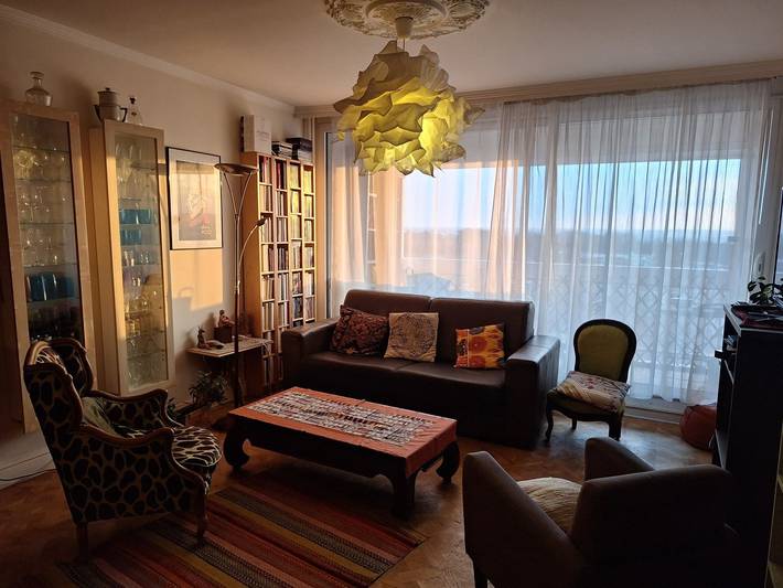 Gîte pour 5 personnes, avec balcon à L'Haÿ-les-Roses - 2