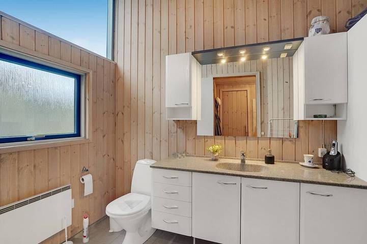 Ferienhaus für 6 Personen, mit Sauna in Serup Strand - 4