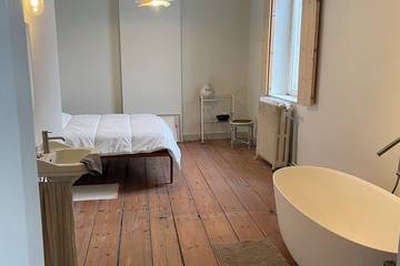 Maison De Vacances pour 14 Personnes dans Wavre, Province du Brabant wallon, Photo 1