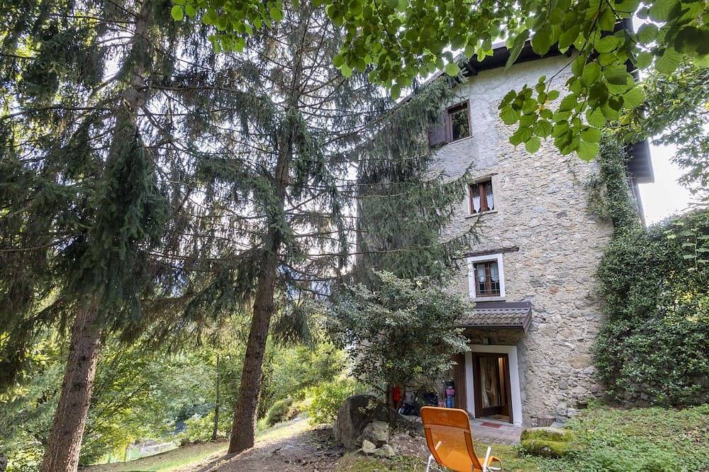 Appartamento intero, Casa Orai Mountain View in Cerido, Morbegno