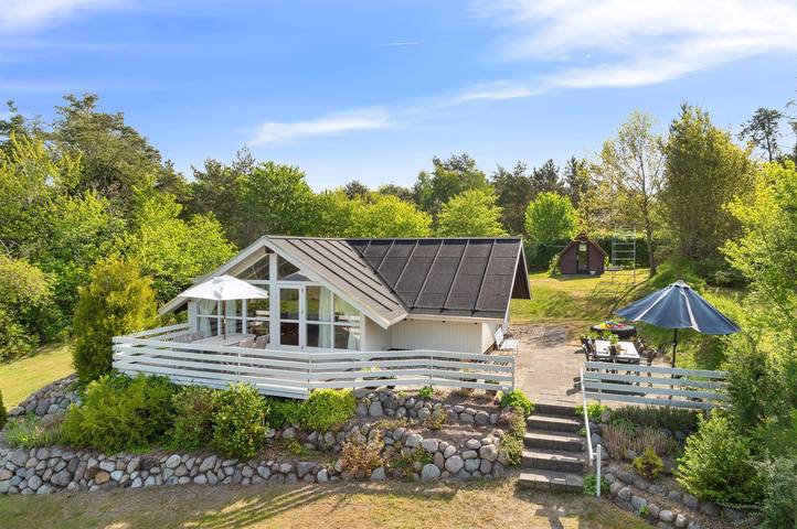 Ferienhaus für 7 Personen, mit Terrasse und Garten in Egsmark Strand
