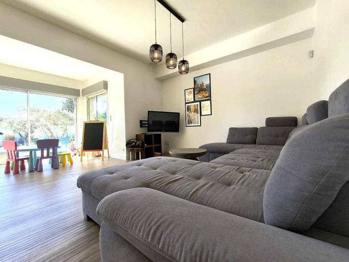 Chalet para 16 personas, con piscina - 1