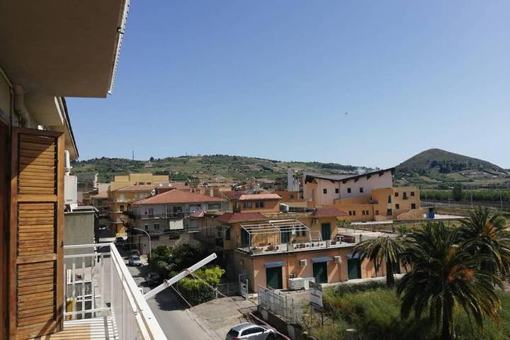 Gîte pour 5 personnes, avec balcon à Canicattì - 2