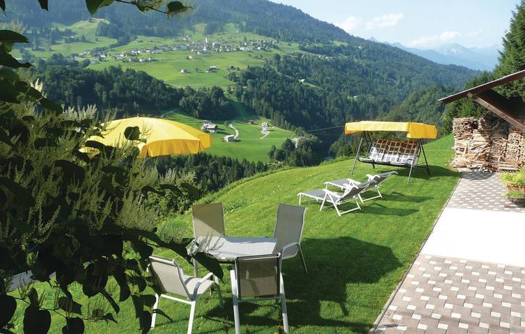 Hütte für 4 Personen, mit Terrasse in Vorarlberg