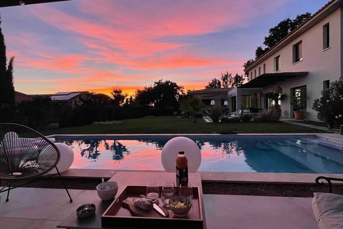 Villa contemporaine avec piscine à 2 pas d’Aix-en-Provence in Éguilles, Région d'Aix-en-Provence