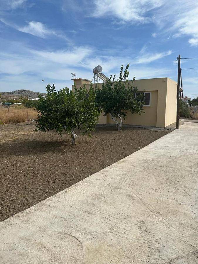 Ferienwohnung für 4 Personen, mit Terrasse und Garten sowie Ausblick