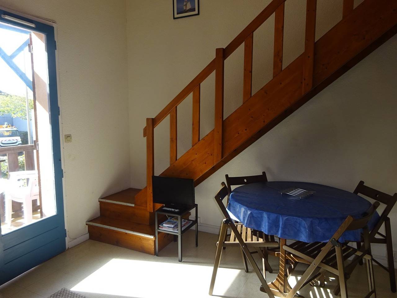Ganze Ferienwohnung, 25qm Wohnung liegt am ersten Stock einer Residenz in Biscarrosse Plage, Biscarrosse