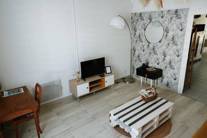 Gîte pour 2 personnes, avec Terrasse et Jardin à Saint-Méard-de-Gurçon - 4