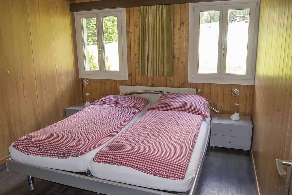 Gemütliches Ferien-Chalet mit viel Umschwung und Sitzplatz in Adelboden, Frutigen - Lenk - Adelboden