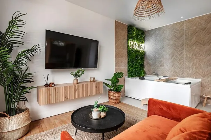 Apartamento de vacaciones para 3 personas, con jacuzzi además de sauna y terraza - 1