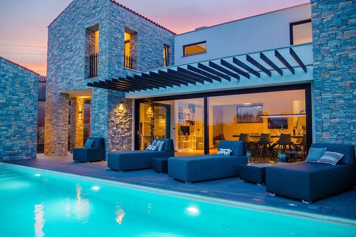 Ferienhaus für 10 Personen, mit Garten in Vrbnik