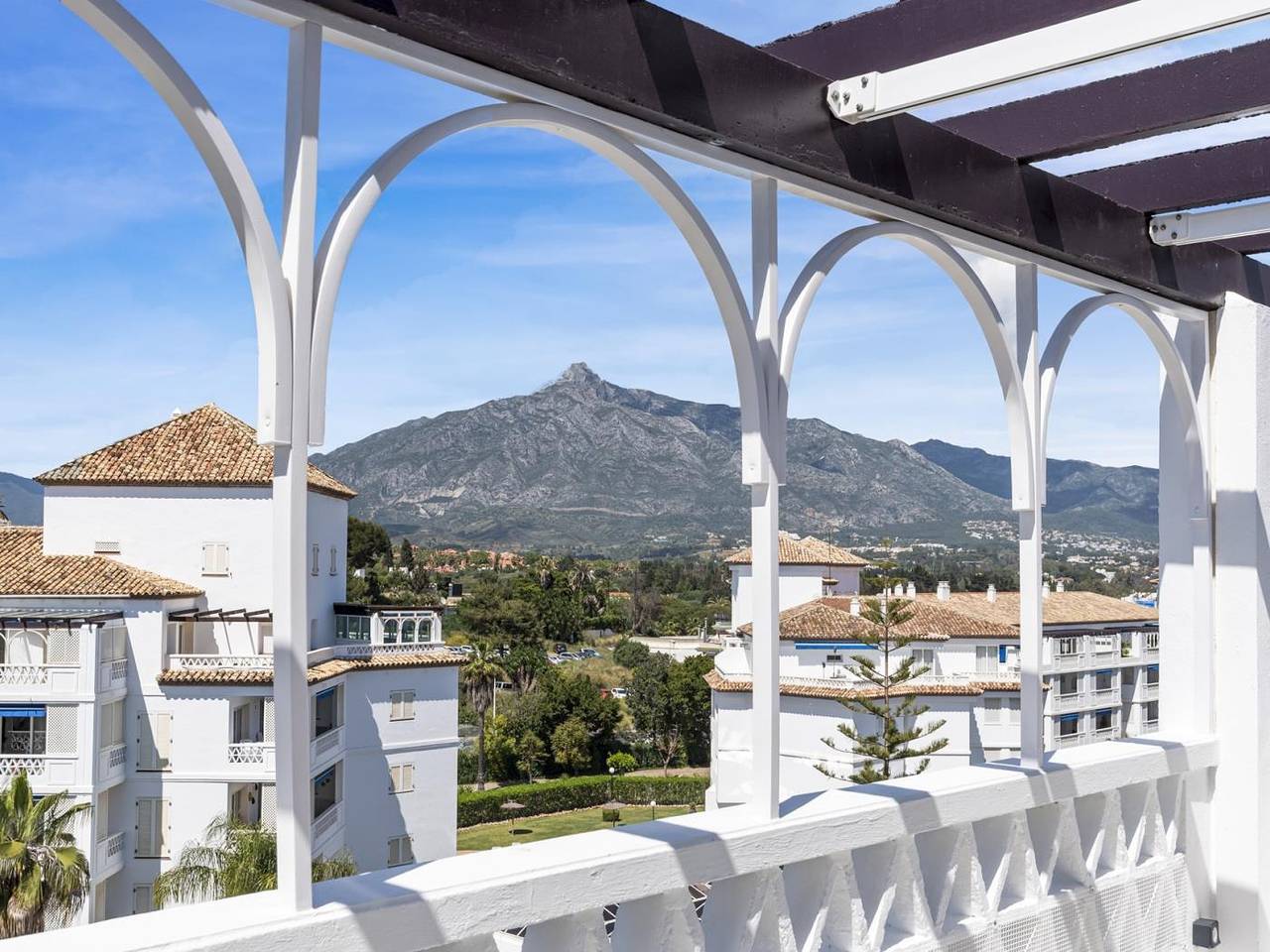 Entire holiday apartment, Apartment in Playas del Duque for 2 people| Casa Sevilla 604 in Medina Gardens, Marbella