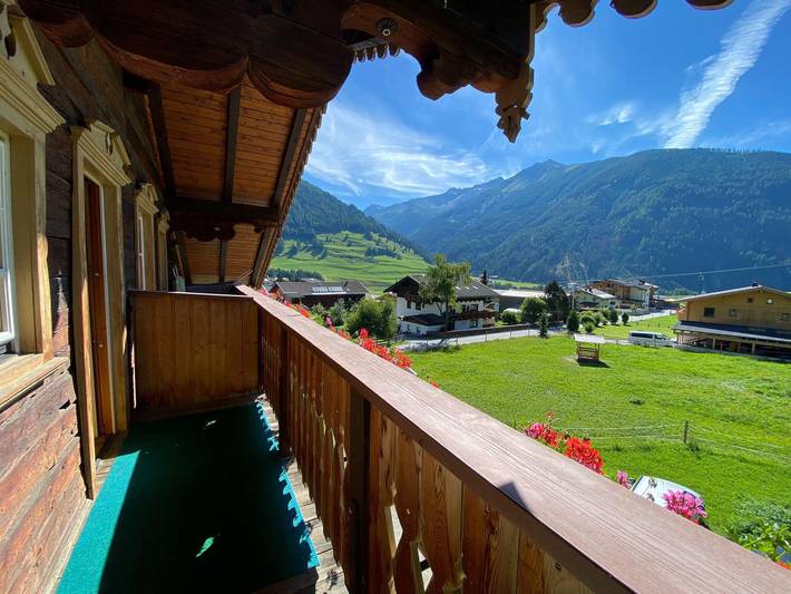 Ganze Ferienwohnung, Apartment 2 in Hohe Tauern, Kals am Großglockner