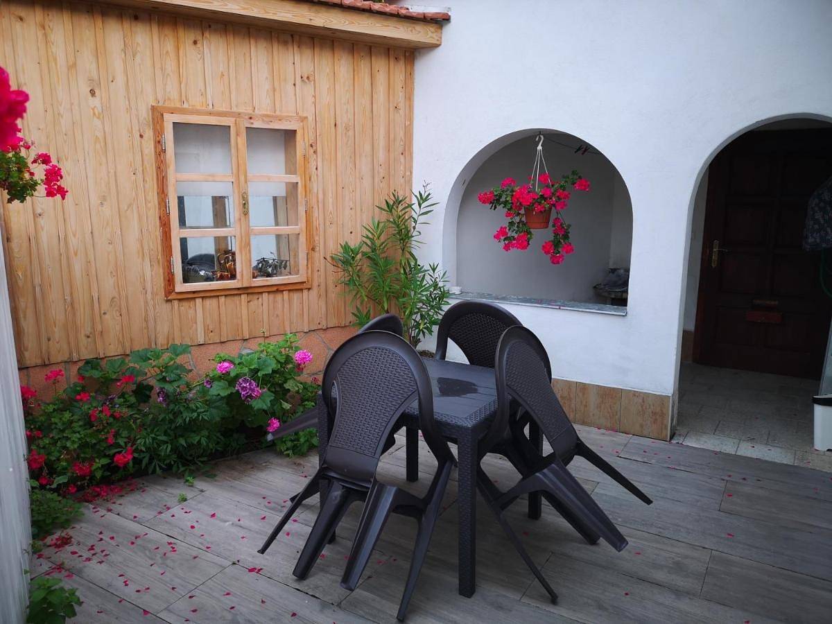 Two-Bedroom House in Mikulov, Zuid-Moravië