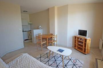 Gîte pour 2 Personnes dans Limoges, Région de Limoges, Photo 4