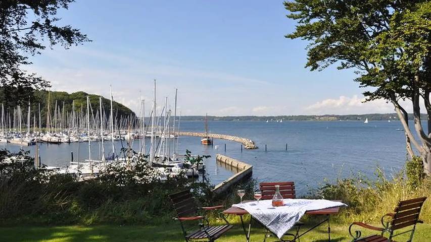 Ferienhaus mit Meerblick für 4 Personen, mit Garten und Terrasse in Glücksburg - 3
