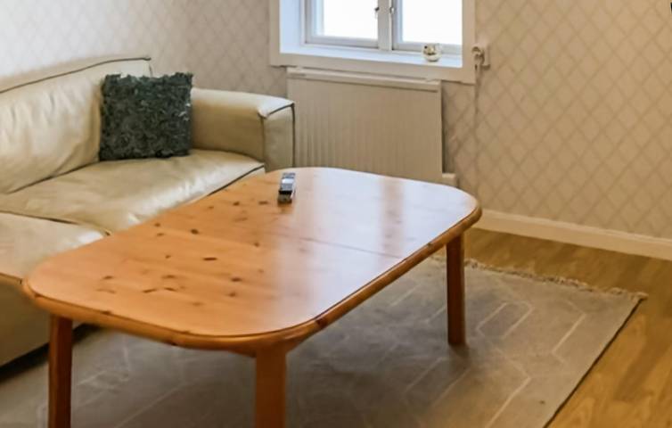 Hus för 7 Personer med trädgård in Jämtland
