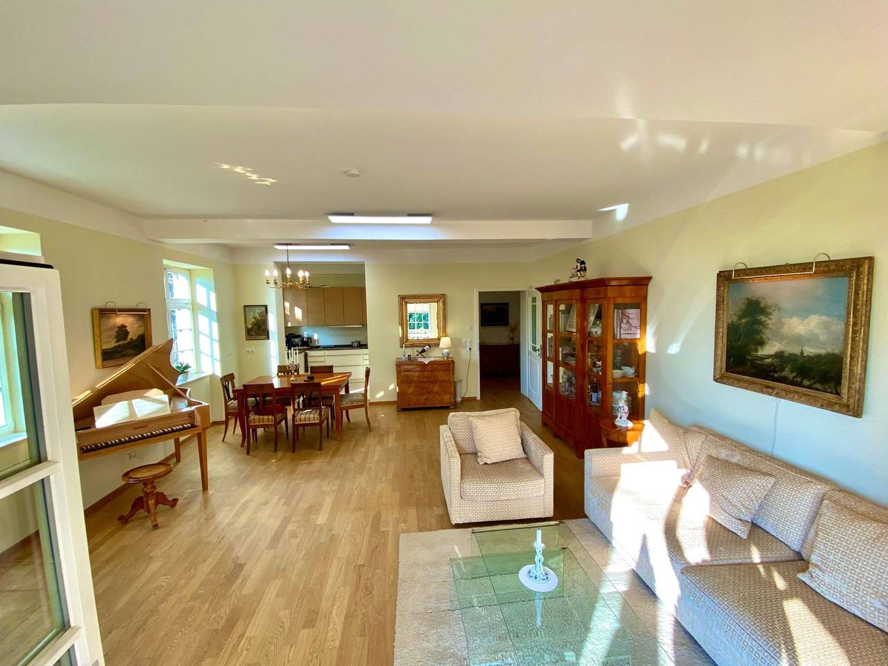 Ganze Wohnung, 5-Sterne (Deutscher Tourismusverband) - Erholung wie ein König - in Loschwitz, Dresden