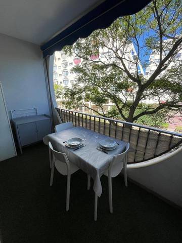 Gîte pour 3 personnes, avec terrasse dans Office De Tourisme La Grande Motte