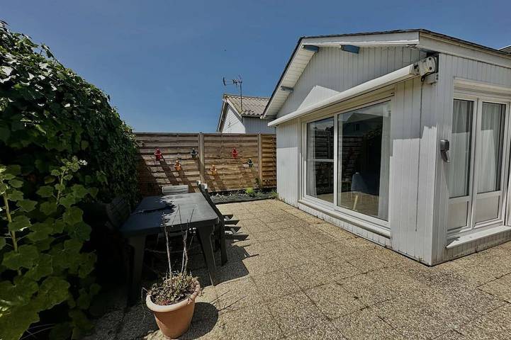 Location de vacances pour 6 personnes, avec Terrasse et Jardin dans Plage De La Fontaine Saint Come Saint Come De Fresne