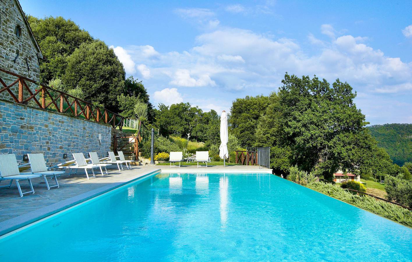Appartamento intero, Appartamento tranquillo con piscina, giardino e parcheggio vicino a Ponte Alla Piera in Ponte Alla Piera, Anghiari