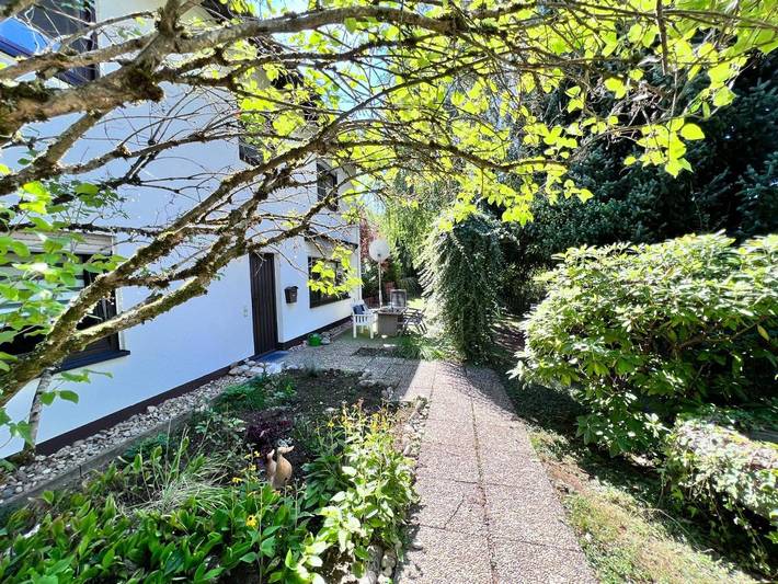 Ferienwohnung für 4 Personen, mit Terrasse und Garten sowie Ausblick