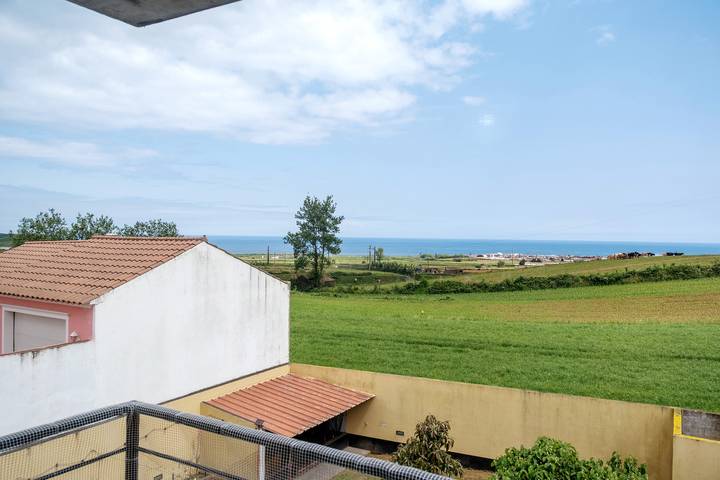 Casa de férias para 8 pessoas, com jardim, com animais de estimação nos Açores
