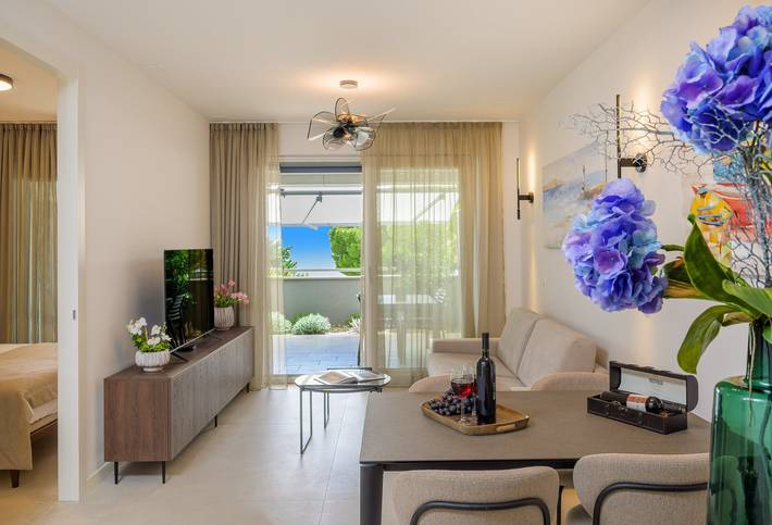 Ferienwohnung für 4 Personen, mit Balkon und Garten sowie Sauna in Kroatien