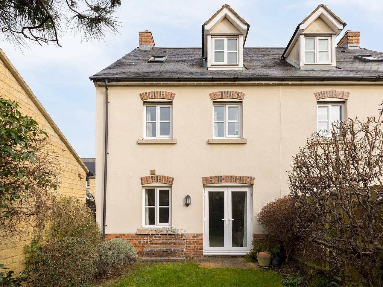 Modern & stylish family home | private garden - Pass the Keys in Winchcombe, Gloucestershire