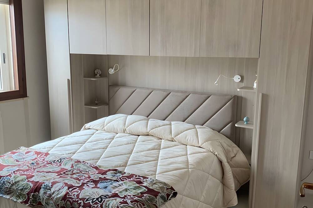 Holiday Home 'La Tana Del Lupo' with Mountain View, Wi-Fi and Air Conditioning in Avellino, Avellino Province