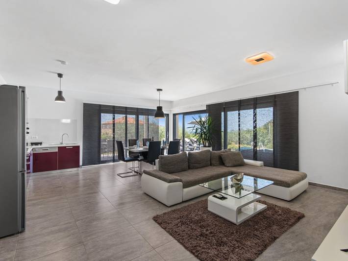 Ferienhaus für 6 Personen, mit Garten und Pool sowie Terrasse in Novigrad - 2