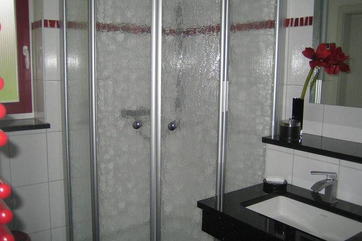 Ferienhaus Dr. Karin Hübener - Ferienhaus in Neu Sammit, Krakow am See
