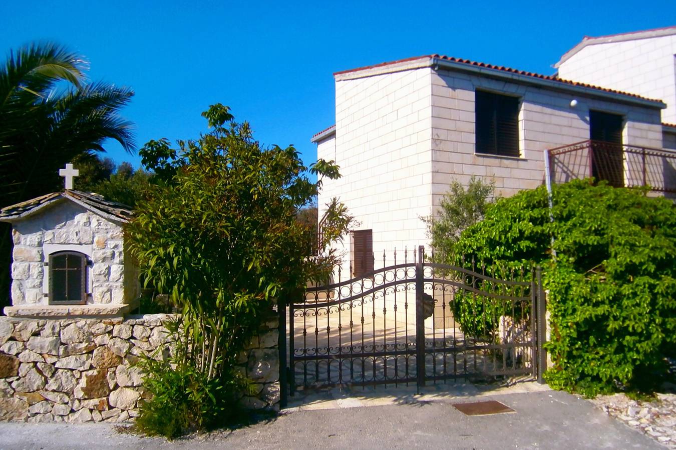 Appartement entier, Appartement de trois chambres avec la terrasse Rogoznica A-7541-a in Rogoznica, Šibenik-Knin