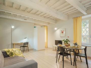 Apartment for 3 People in Lucca, Lucca Province, Photo 2