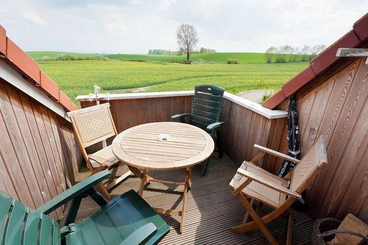 Ferienwohnung für 4 Personen, mit Balkon und Ausblick in Bliesdorf