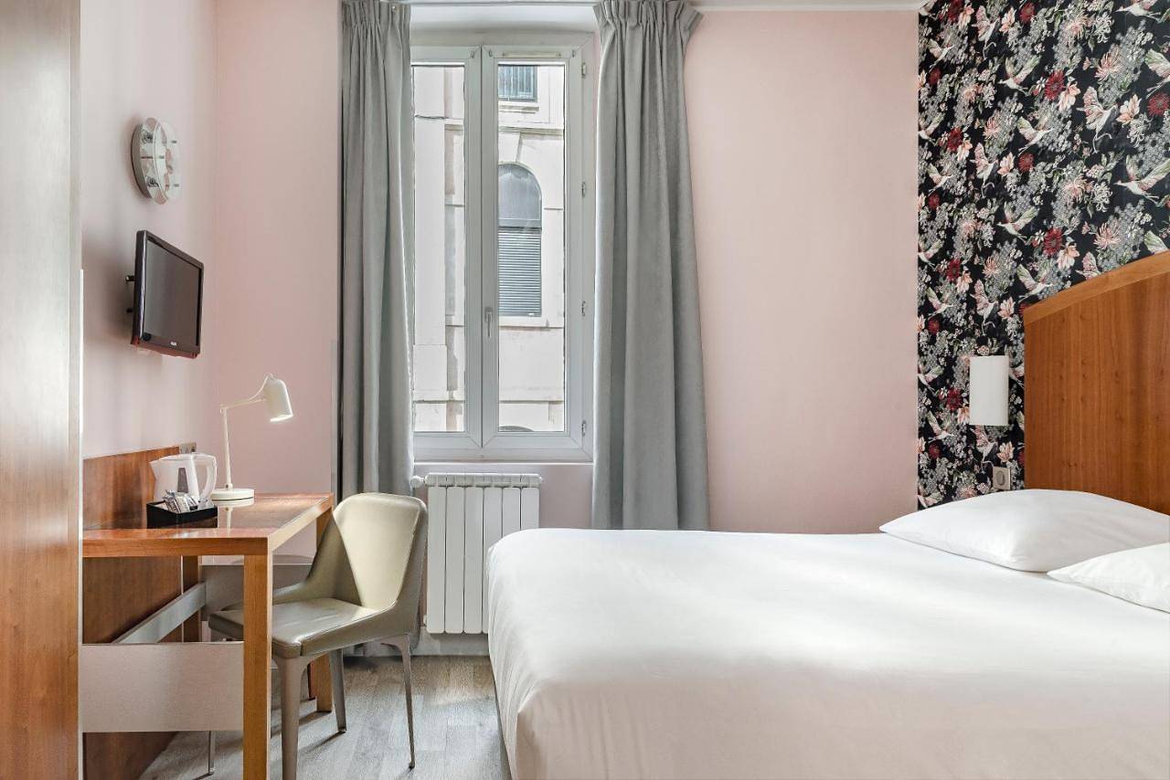 Grand Hôtel Dauphiné Toulon, Boutique Hôtel & Suites in Toulon, Côte méditerranéenne (France)